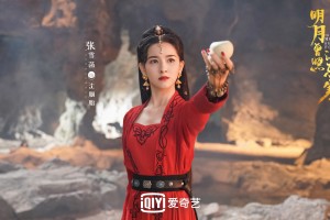 美国新冠肺炎确诊突破33万(美国新冠肺炎确诊超204万)